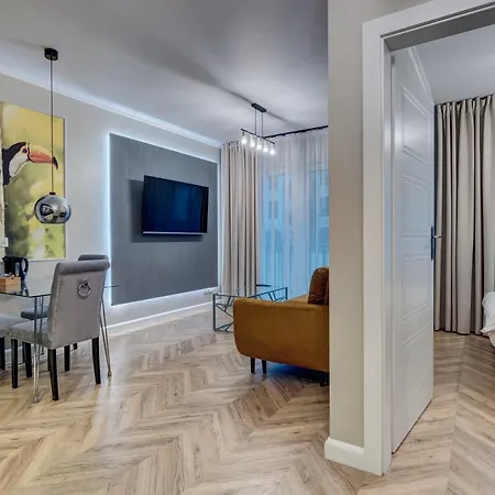 شقة Allure Nova 4*