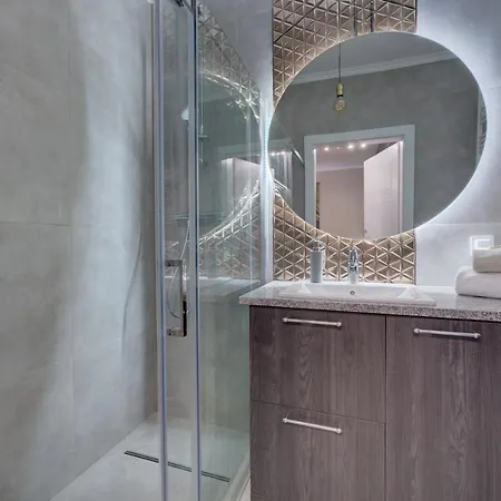 Allure Nova شقة شتشيتسين