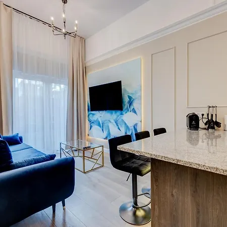 شقة Allure Nova شتشيتسين