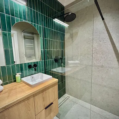 Allure Nova 4* شتشيتسين