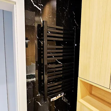 Allure Nova شقة شتشيتسين